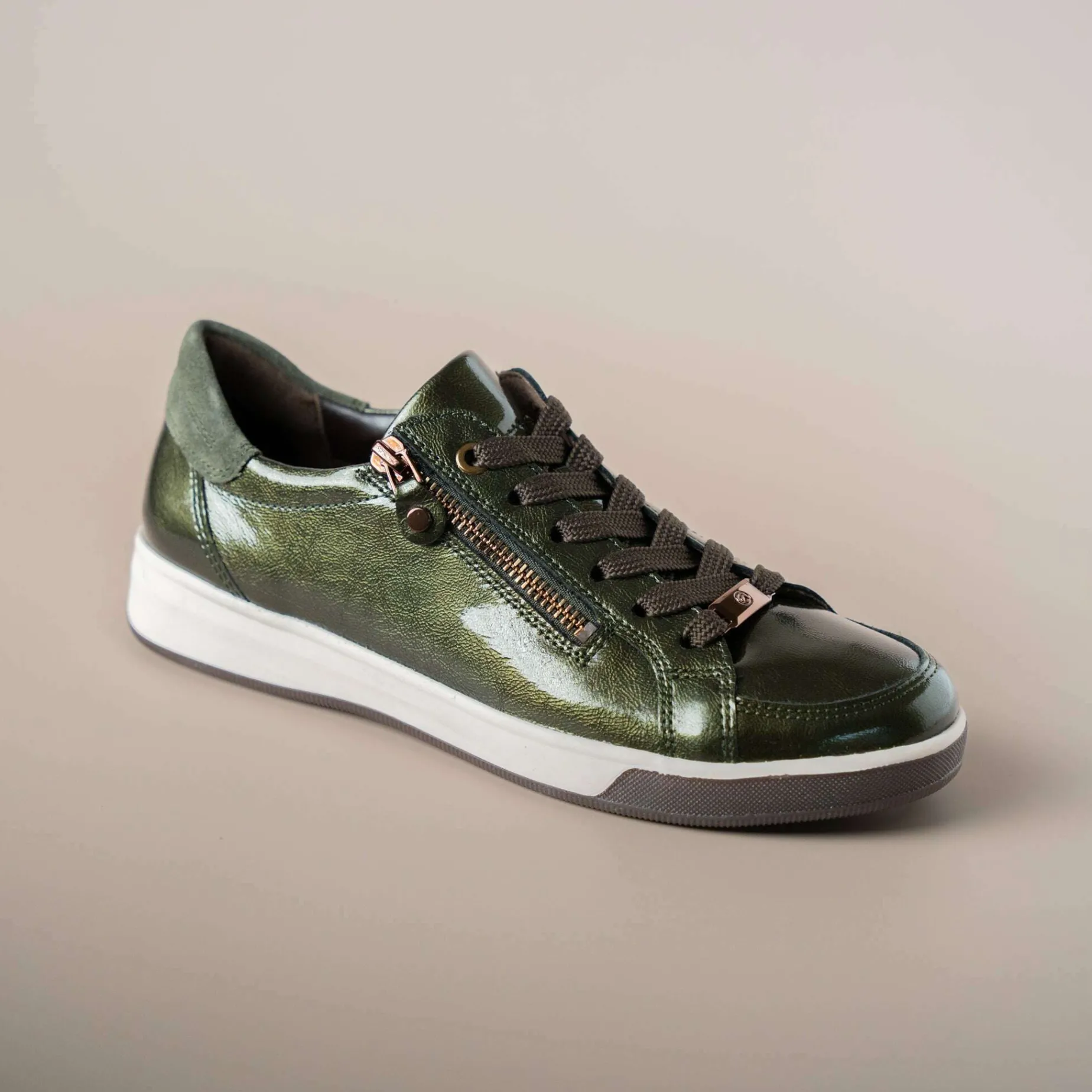 ara___rei_low__forest_pat_0.webp Ara - 34432-95 Rei Low - Forest Patent Leather Sneaker