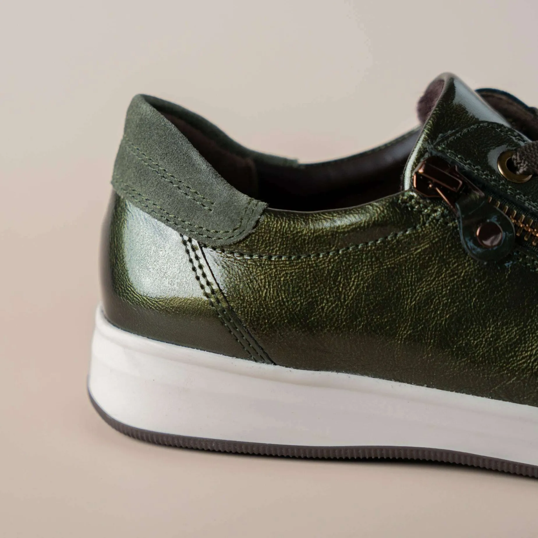 ara___rei_low__forest_pat_2.webp Ara - 34432-95 Rei Low - Forest Patent Leather Sneaker