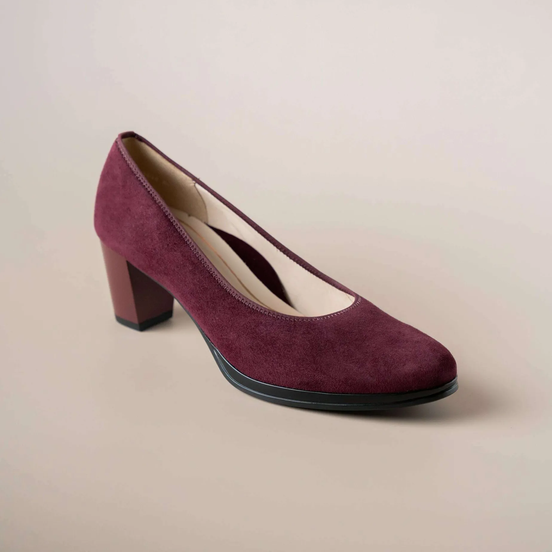 ara__ophelia_in_burgundy__0.webp Ara - Ophelia in Burgundy Suede