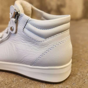 ARA - REI High Top in White