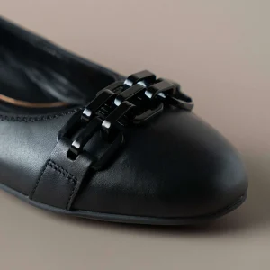 ARA - Scout Chain Ballet Flat