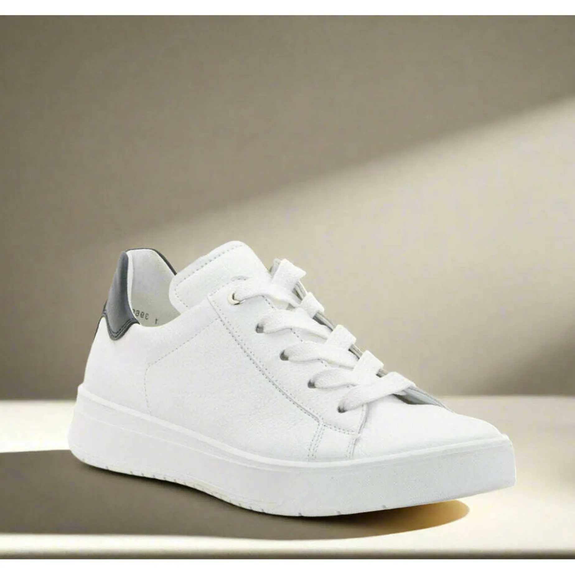 ara_ruby_classic_leather__1.webp ARA RUBY Classic Leather Sneaker