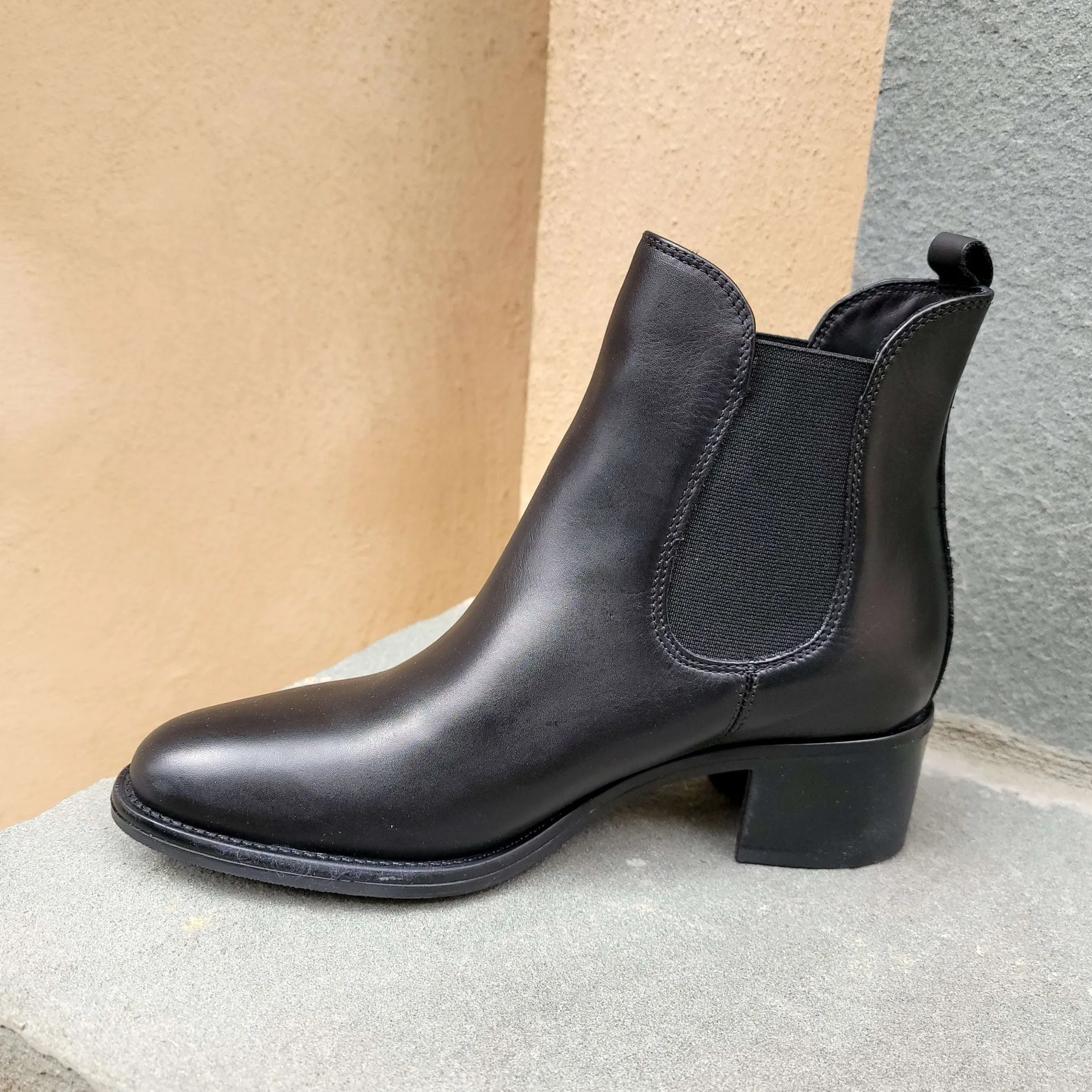 atelier__bronx_leather_2.webp Atelier - Bronx Leather