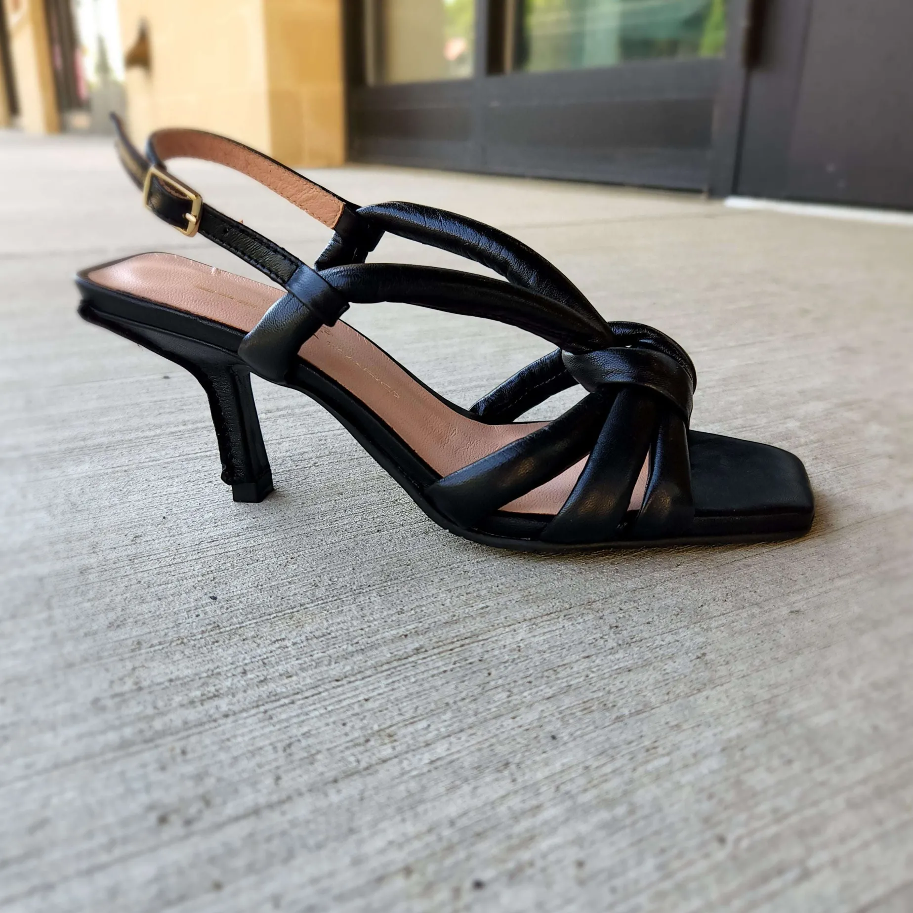 brenda_zaro__a__black_0.webp Brenda Zaro - 29551A - Black
