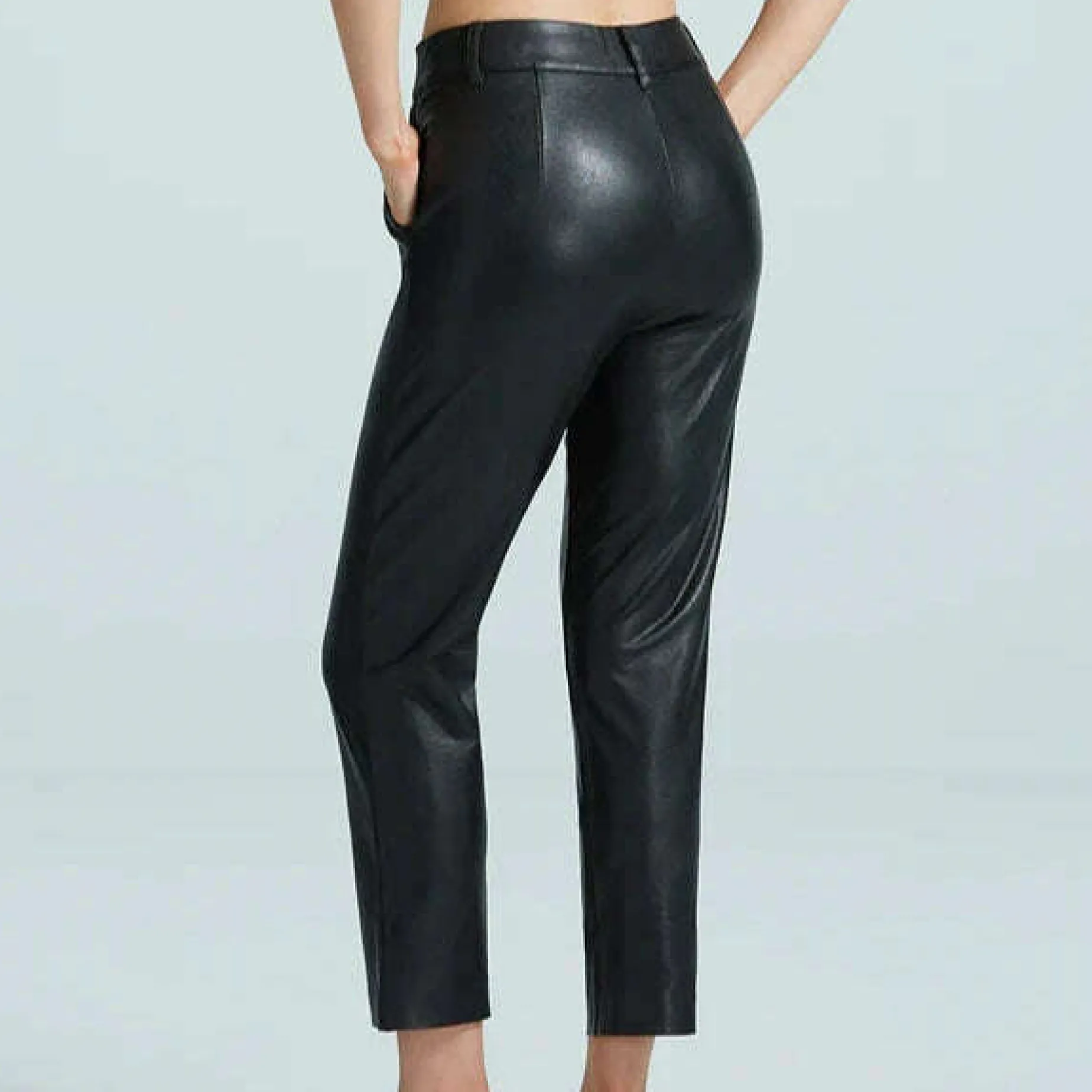 commando__faux_leathr_poc_2.webp Commando - FAUX LEATHR 5-POCKET - Black
