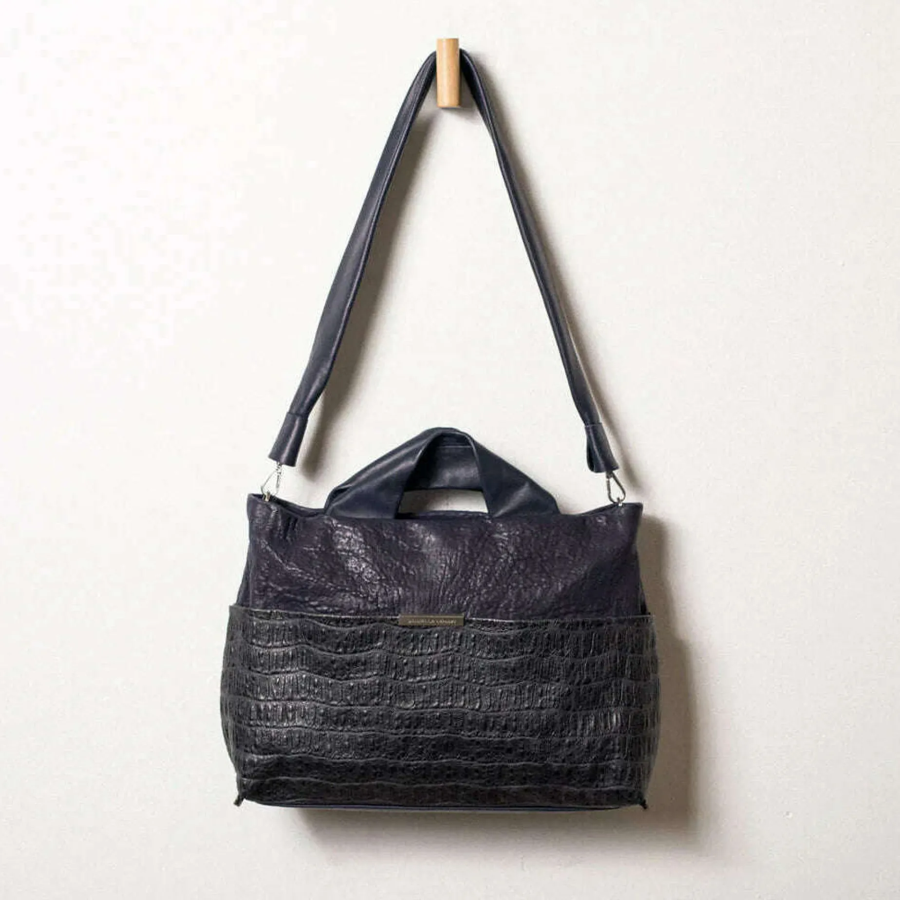 daniella_lehavi__alexa_lu_1.webp DANIELLA LEHAVI - Alexa Luxe Satchel Bag - Oxford Blue
