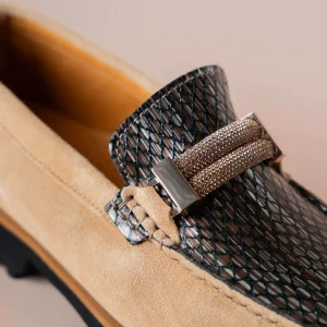 DI CHENZO - 9372 - Sandy Suede with Embossed Leather Trim
