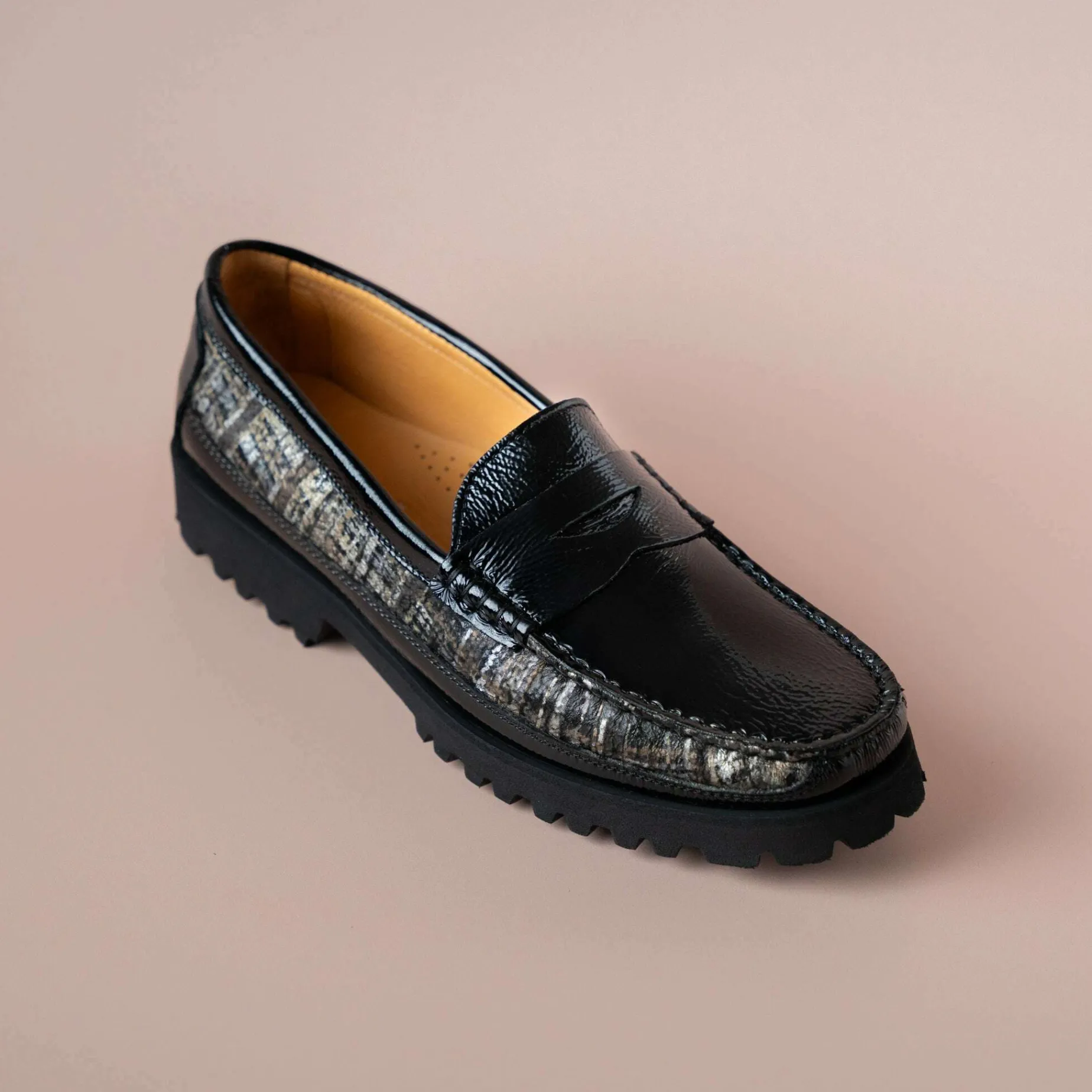 di_chenzo___black_patent__0.webp DI CHENZO - 8451 Black Patent Loafer with Black Combo Print