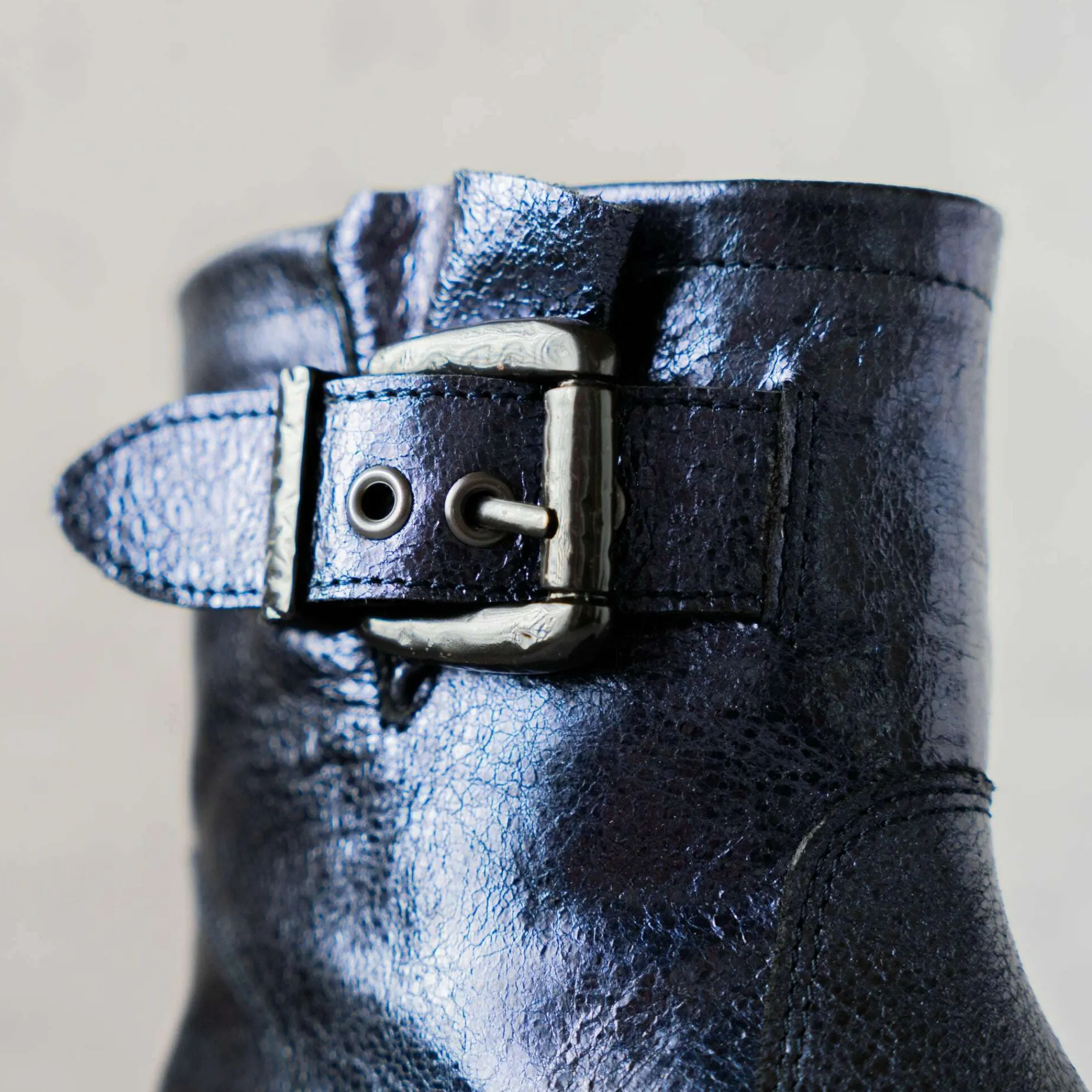 eric_michael__leah_metall_1.webp Eric Michael - Leah Metallic Blue Lug Sole Boot
