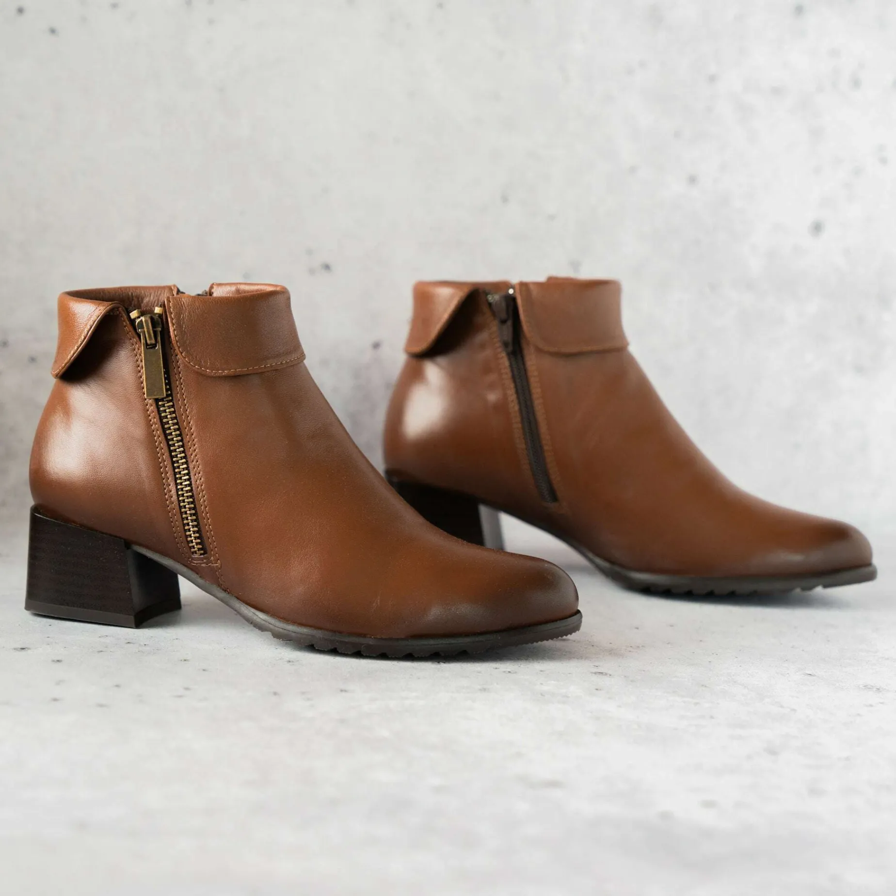 eric_michael__sonia_low_h_2.webp Eric Michael - Sonia low heel leather boot