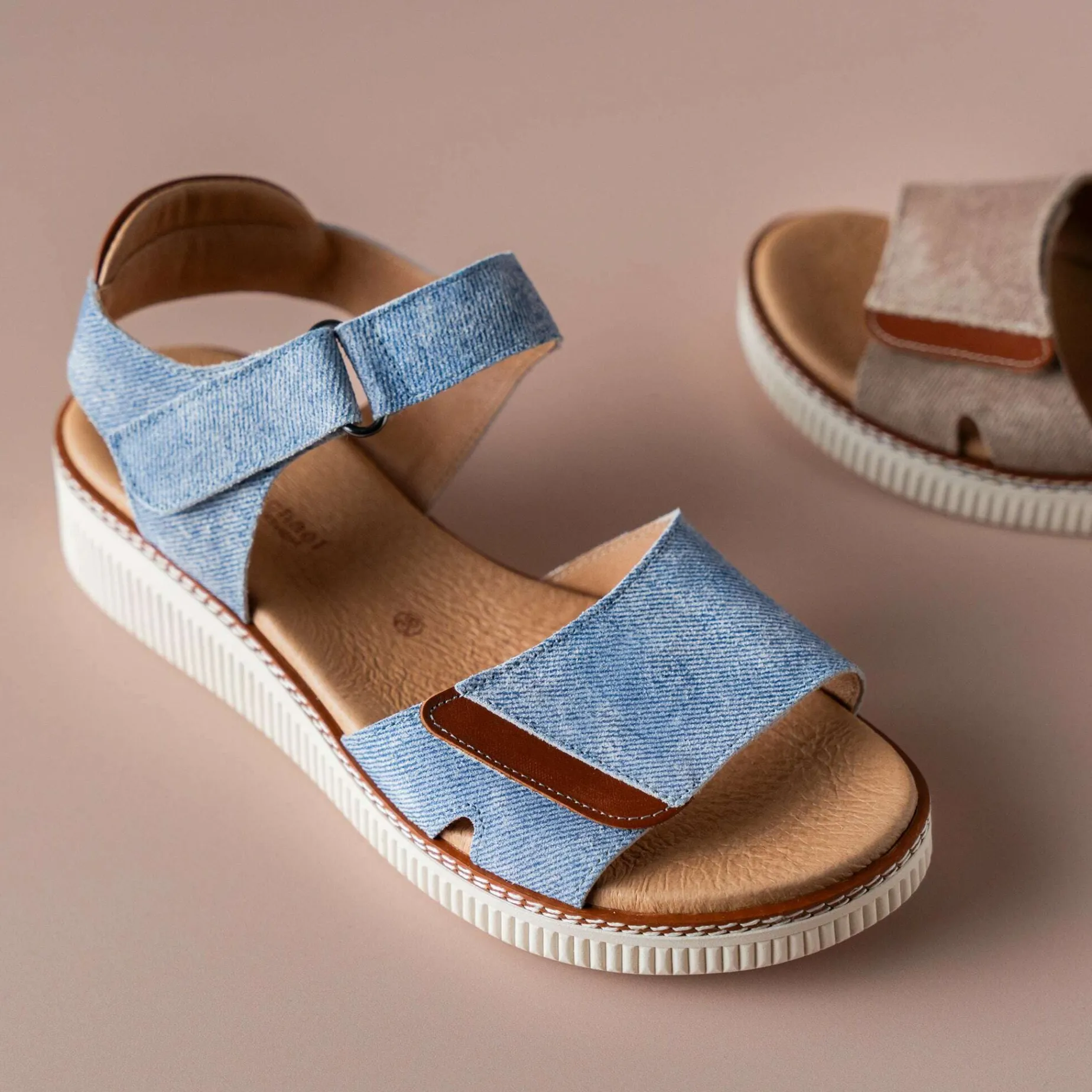 eric_michael_ariana_adjus_0.webp ERIC MICHAEL- ARIANA Adjustable Low Wedge Sandal