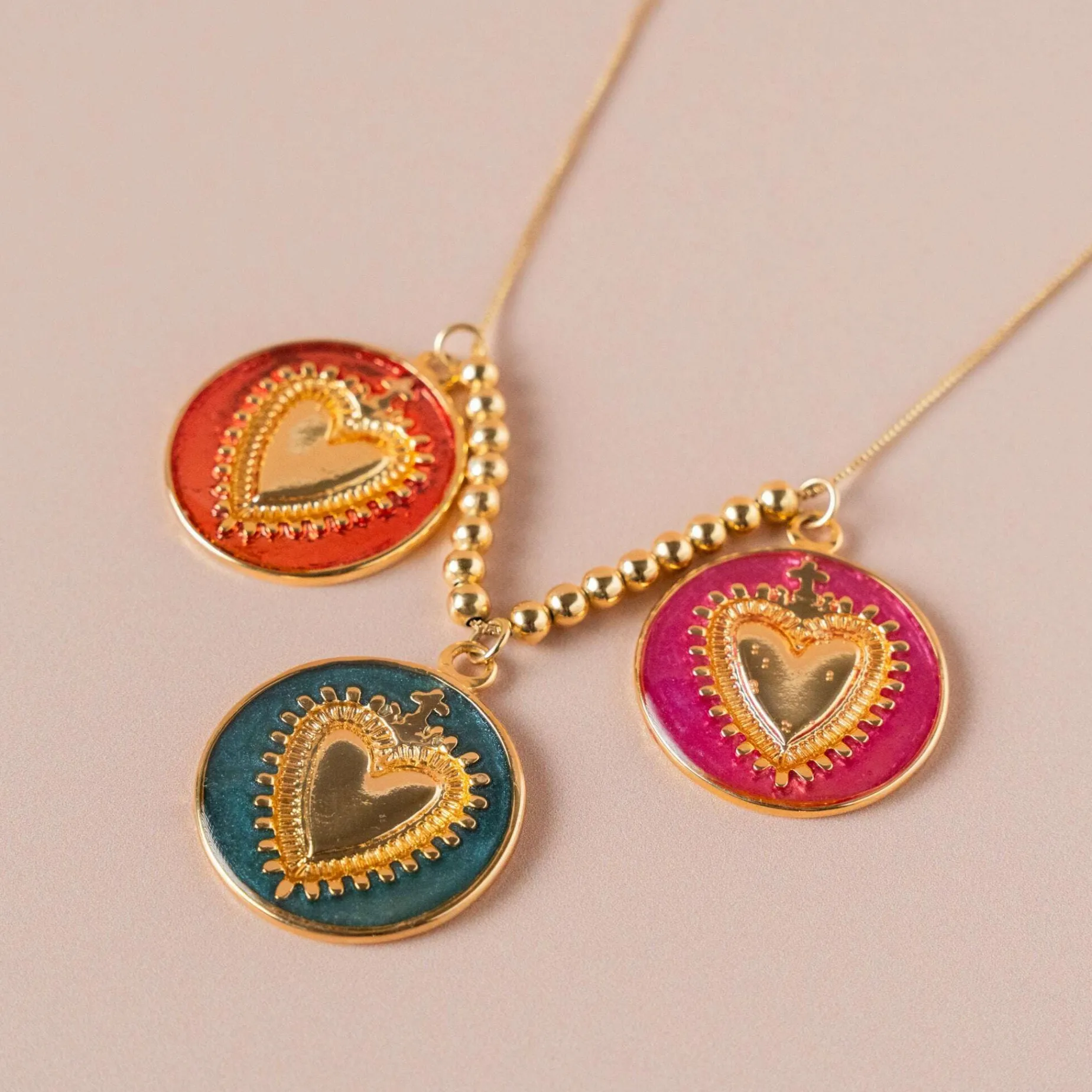 fenix__hearts_necklace_1.webp FENIX - Hearts Necklace