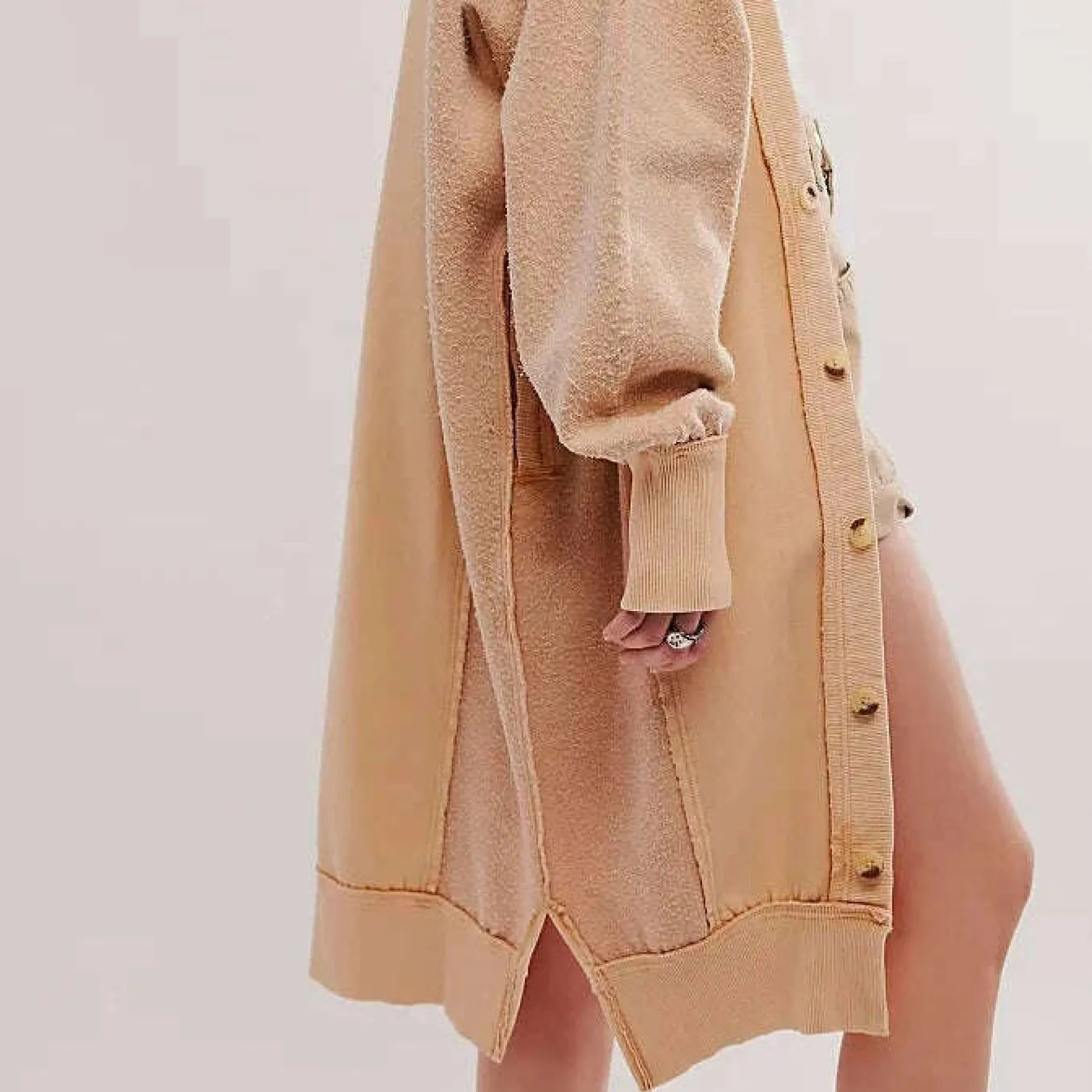 free_people__we_the_free__1.webp FREE PEOPLE - We The Free Dreamy Blue Cardi - Sand
