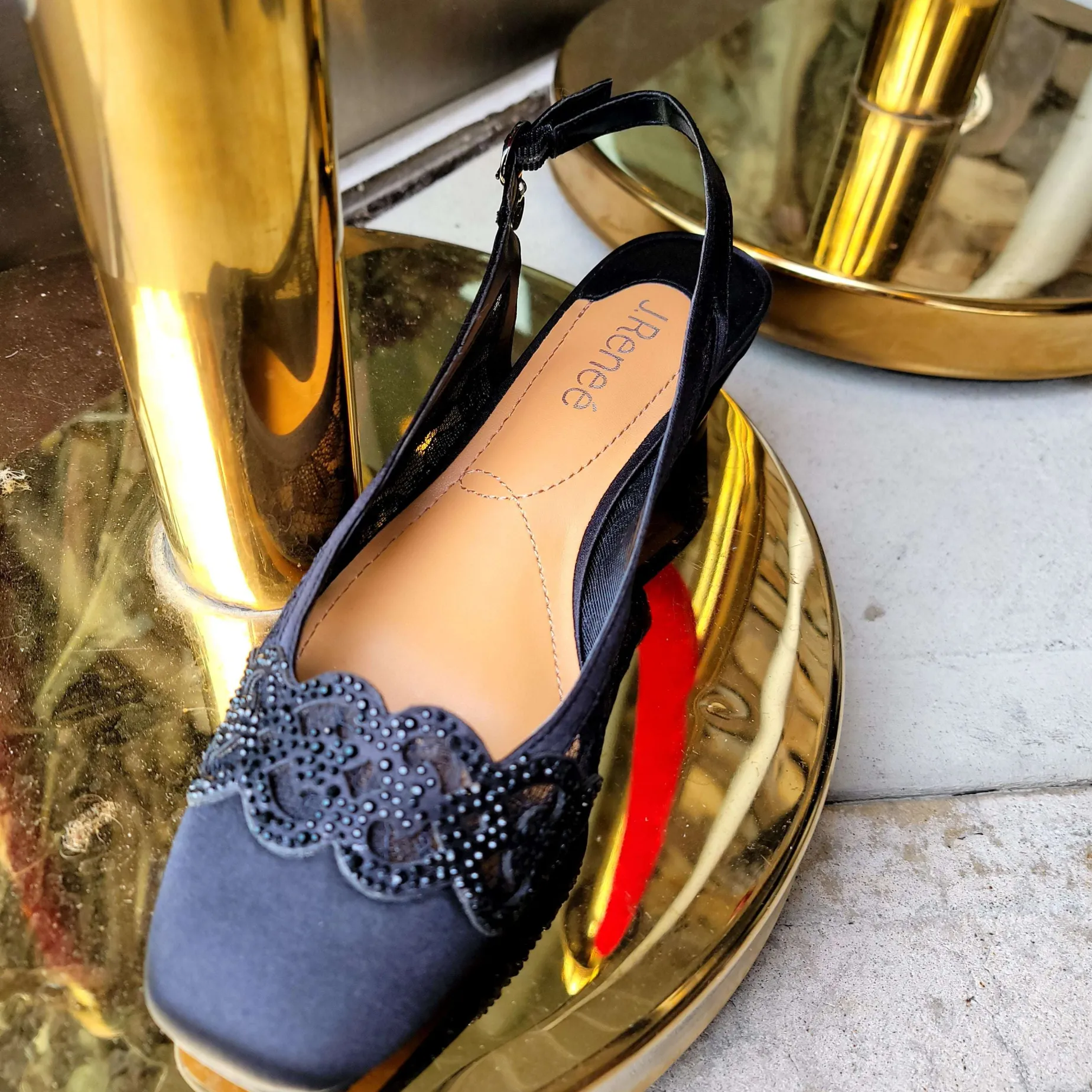 j_renee__faleece_navy_1.webp J. Renee - Faleece Navy