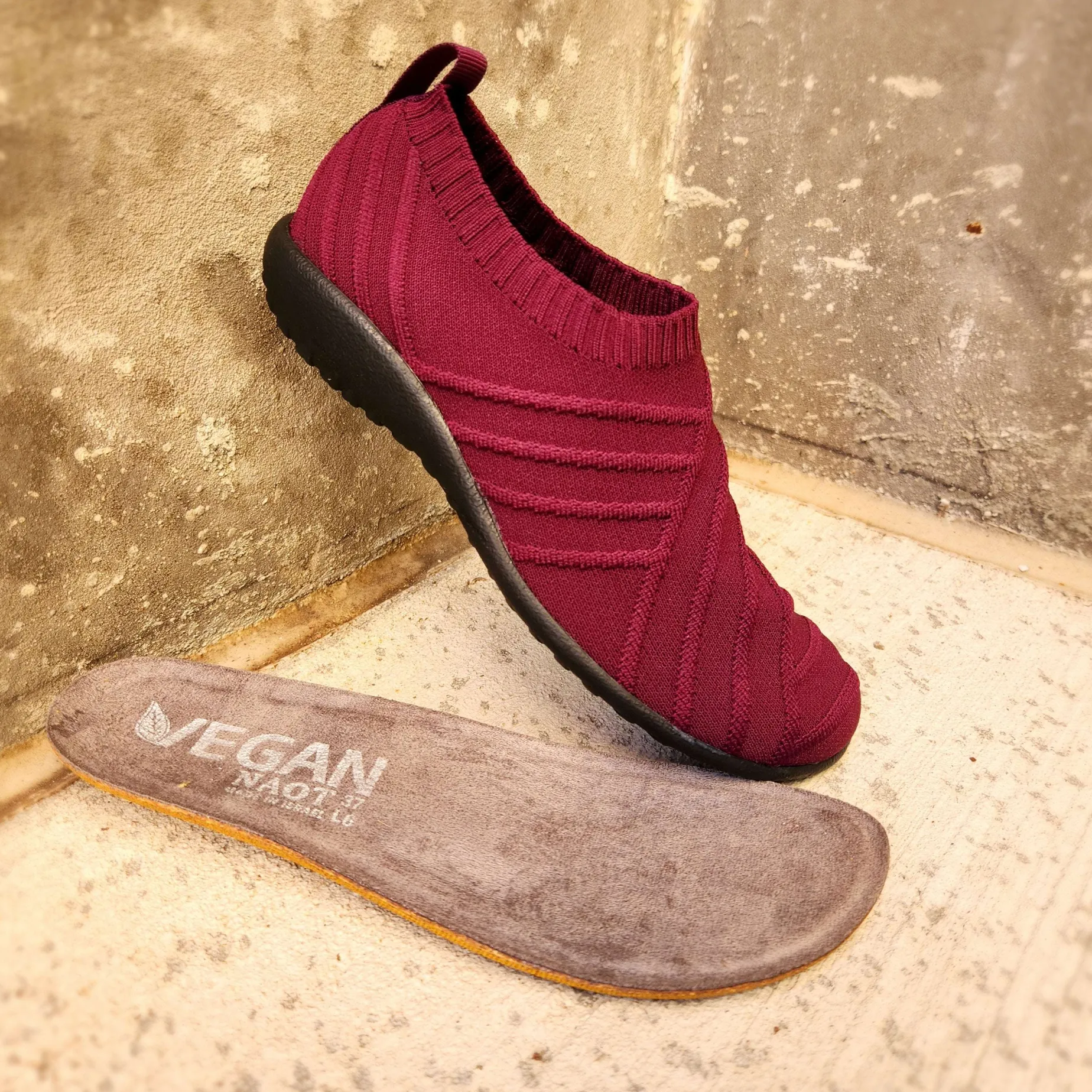 okahu__raspberry_stretchy_1.webp Okahu - Raspberry Stretchy Vegan Slip on Women's Shoe