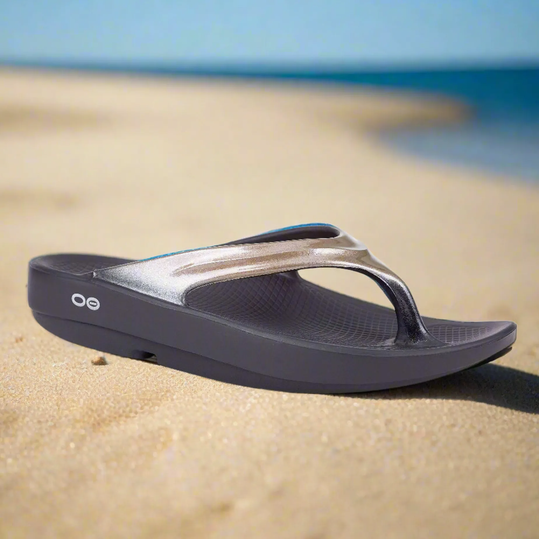 oofos__oolala_luxe_sandal_0.webp OOFOS - OOLALA LUXE SANDAL - Latte