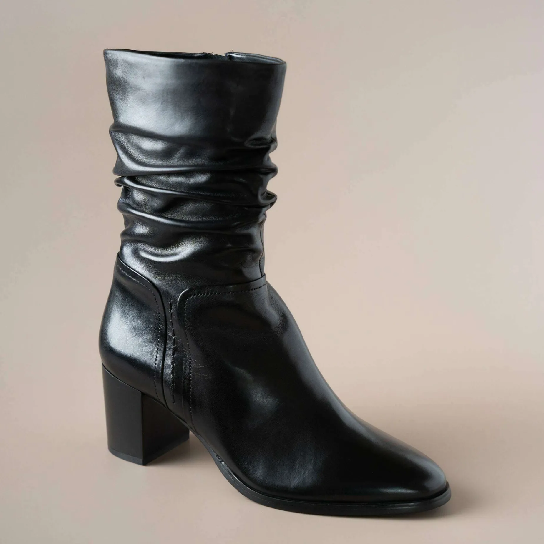regarde_le_ciel__joan_slo_0.webp Regarde le Ciel - Joan Slouchy Mid-Calf High Heel Leather Boot