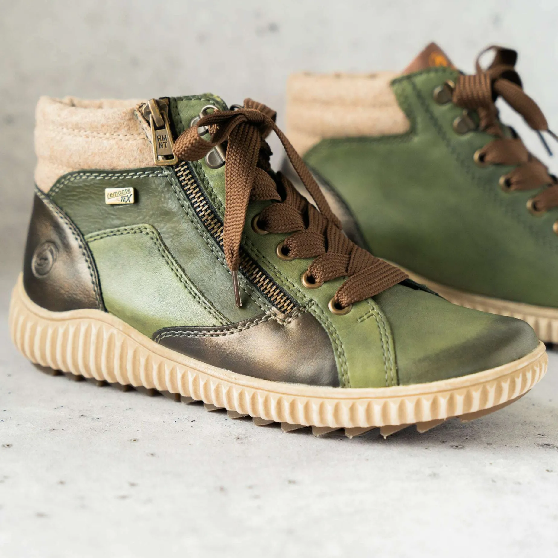 remonte__womens_green_hig_1.webp Remonte - Women's Green High Top Sneakers