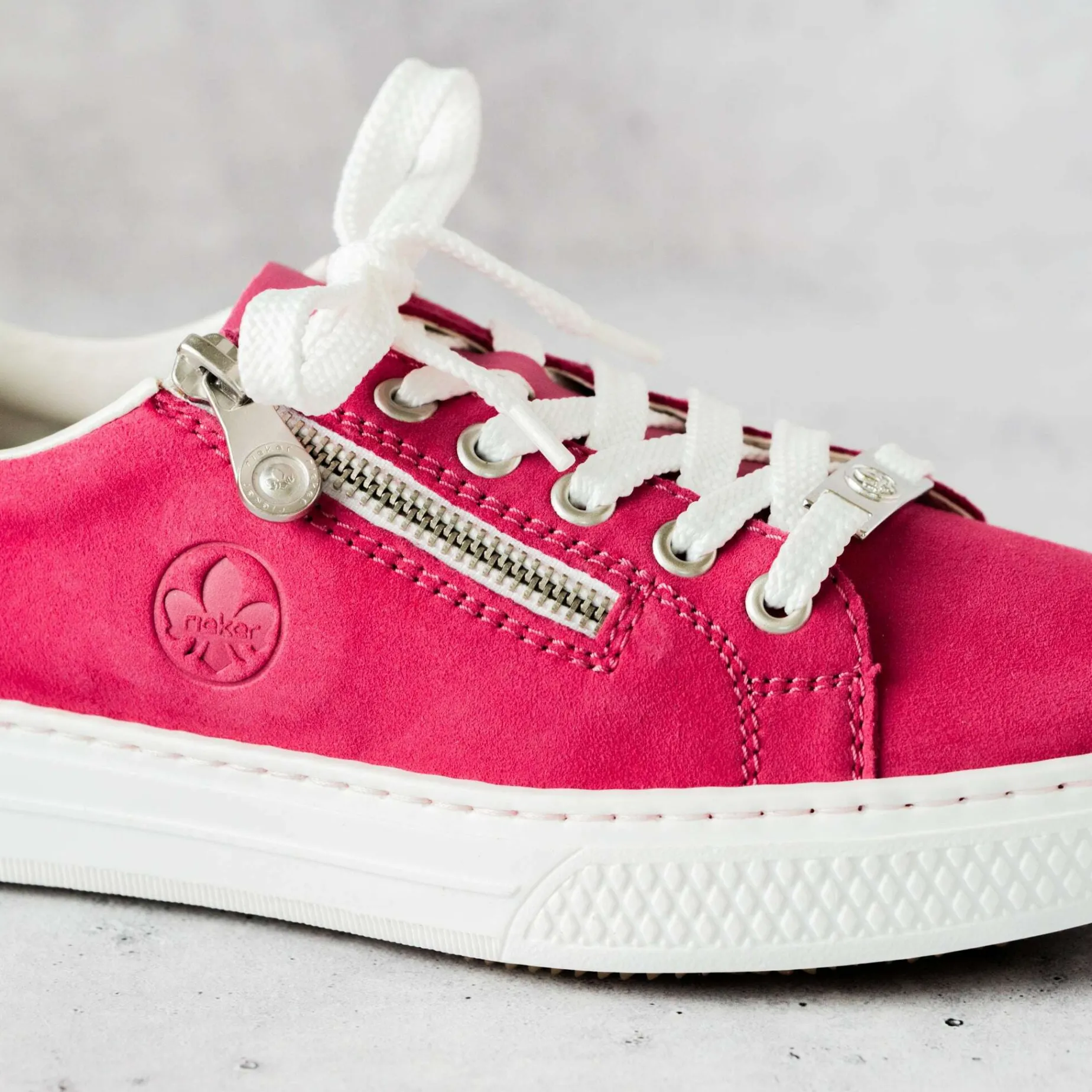 rieker__ll___fuchsia_snea_1.webp Rieker - L59L1 -31 - Fuchsia Sneaker