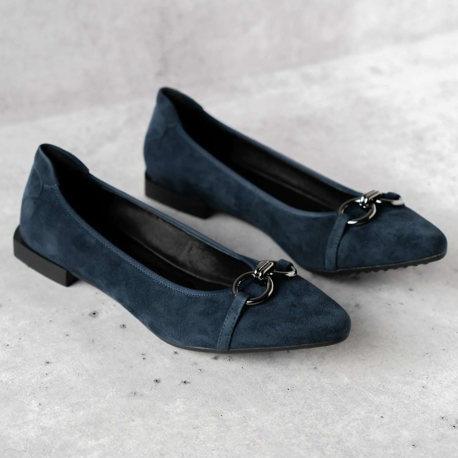 the_flexx__raven__navy_am_2.webp THE FLEXX - Raven - Navy & Black Suede