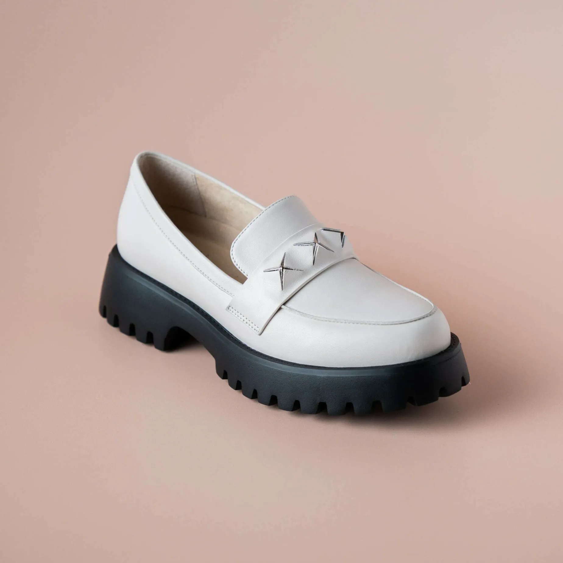 vaneli__zofie_cream_lug_s_1.webp Vaneli - Zofie Cream Lug Sole Loafers