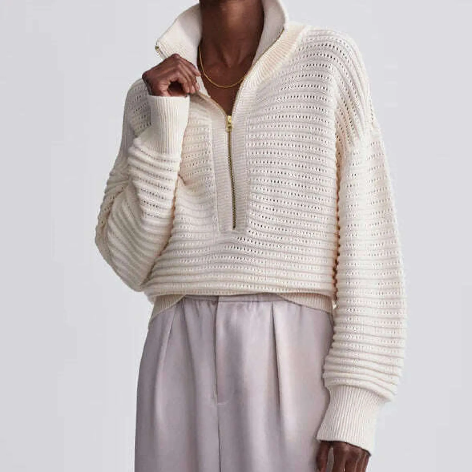 varley__ribbed__zip__whit_0.webp VARLEY - RIBBED 1/2 ZIP - Whitecap Grey
